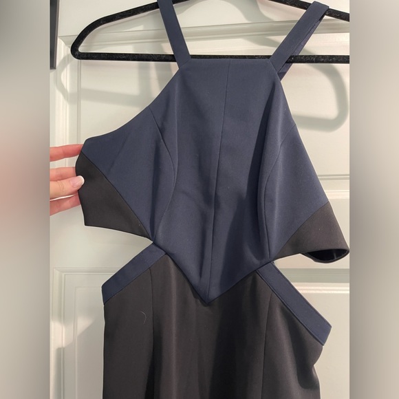 NWT Jay Godfrey Navy and Black Cutout Mini Dress Sz 6 - Picture 5 of 5